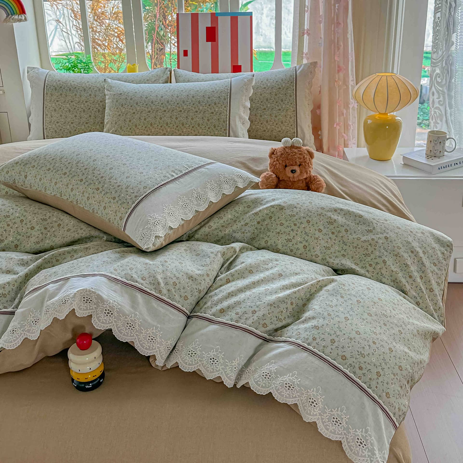 Lenjerie pat dublu, 100% bumbac, elastic, 4 piese, model verde salvie cu flori mici |Jojo Home – imagine produs 3