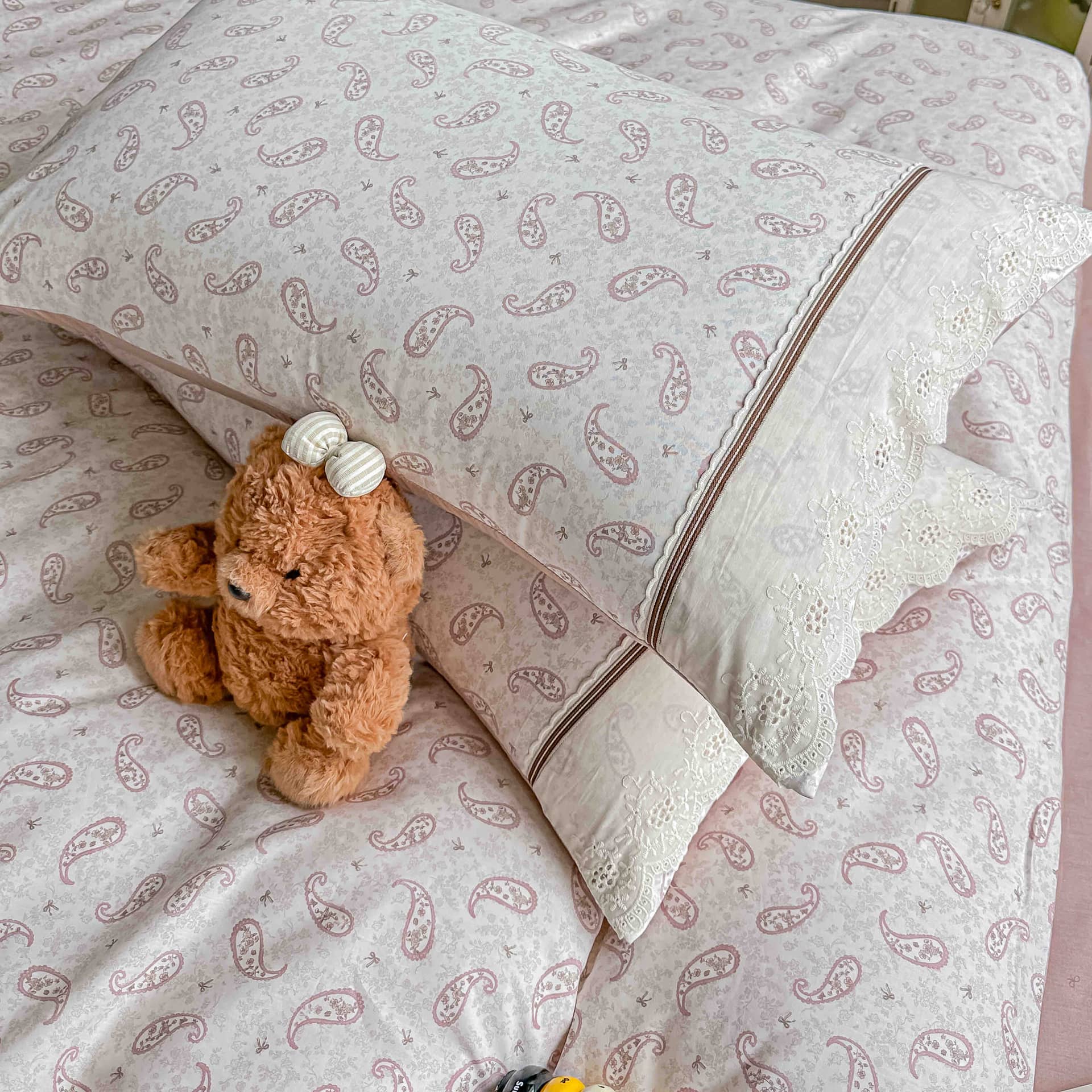 Lenjerie pat dublu, 100% bumbac, elastic, 4 piese, model roz pal cu model paisley |Jojo Home – imagine produs 5