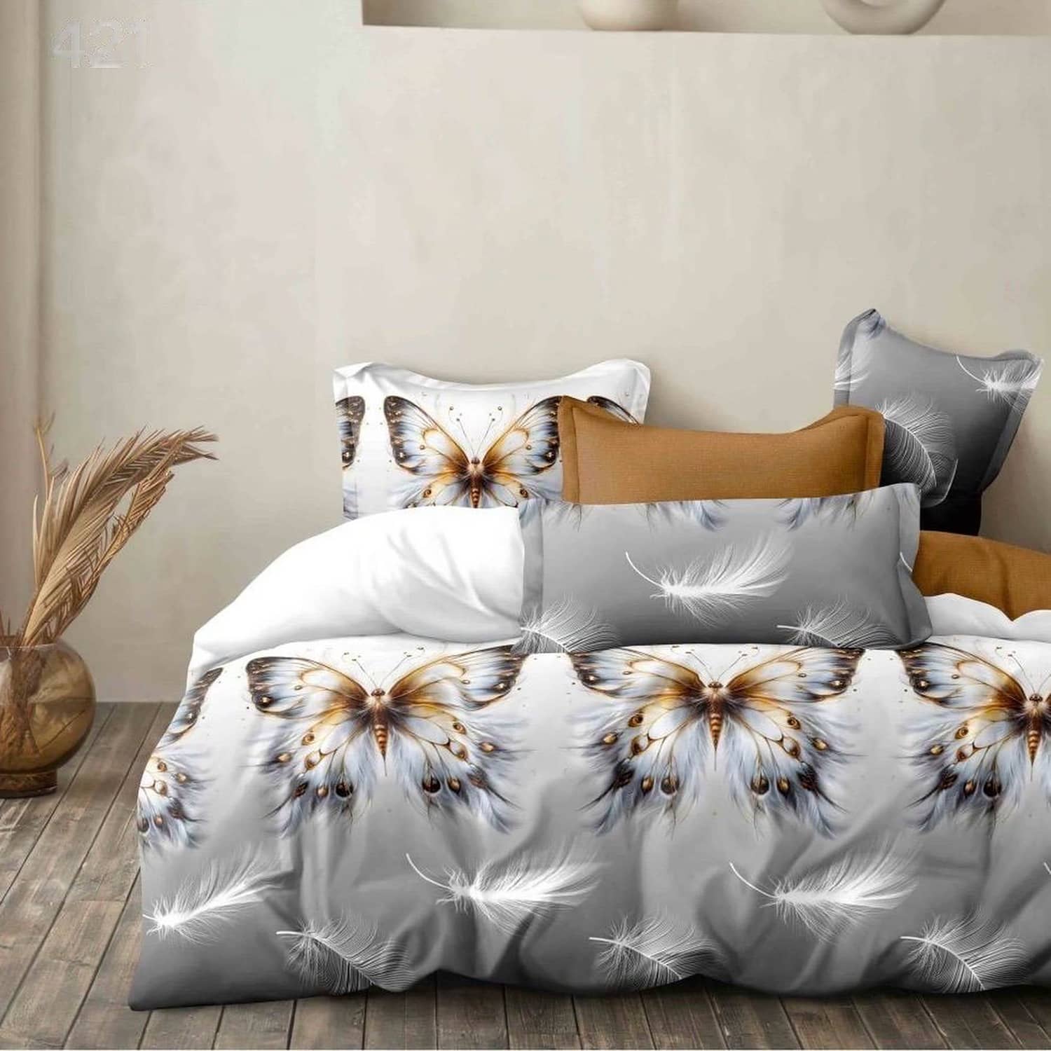 Lenjerie pat dublu, finet gros, elastic, 6 piese, model alb cu fluturi aurii | East Comfort