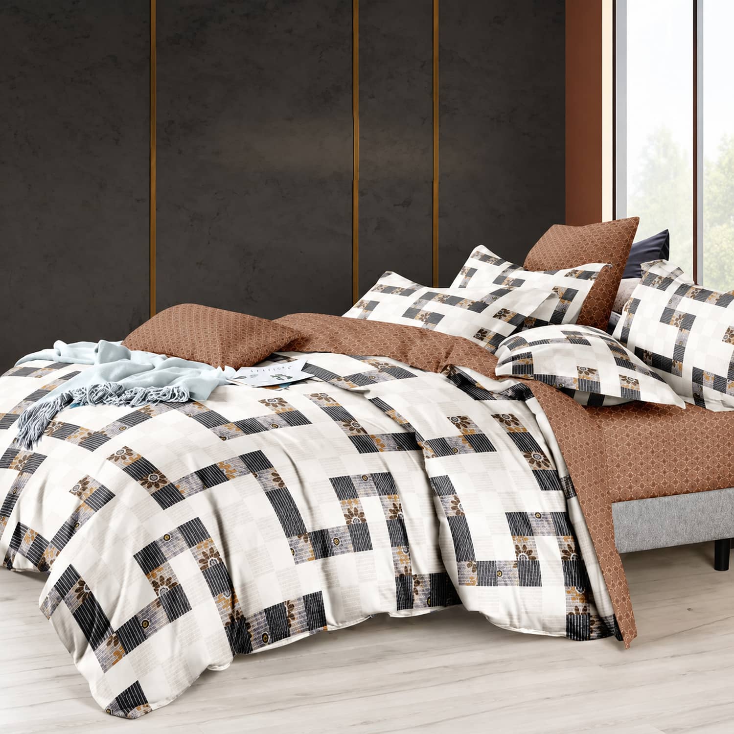 Lenjerie pat dublu, elastic, finet (Microfibra), 4 piese, Casa New Concept, model alb negru cu carouri maro