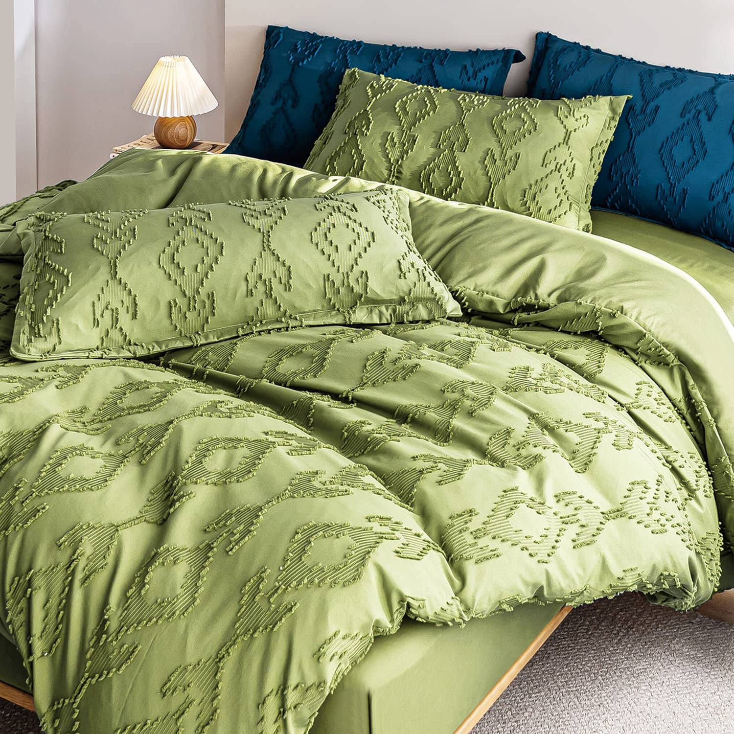 Lenjerie de pat dublu cu elastic, din 100% microfibră, 4 piese, Casa New Concept, model verde maslin cu model geometric organic