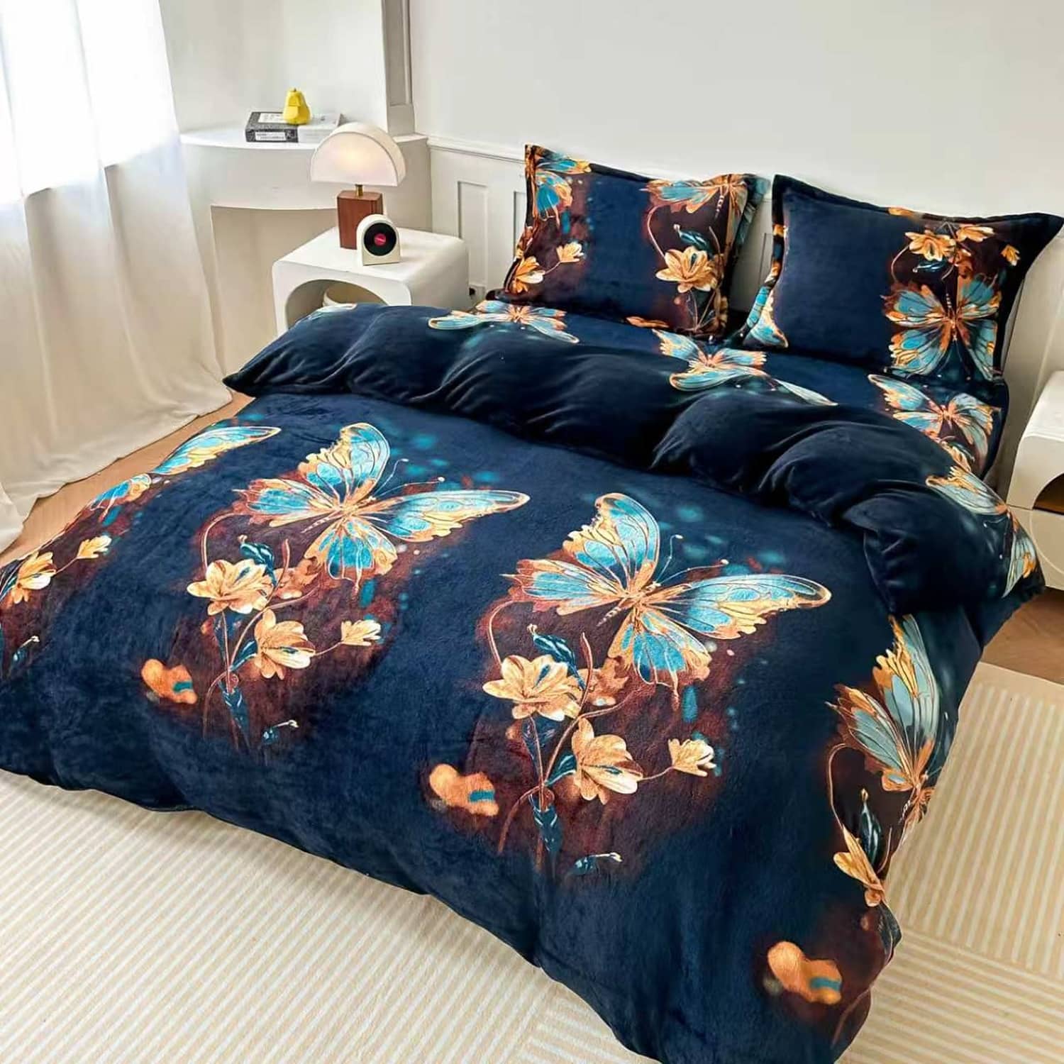 Lenjerie pat dublu, Cocolino, elastic, 4 piese, model bleumarin cu flori portocalii | East Comfort