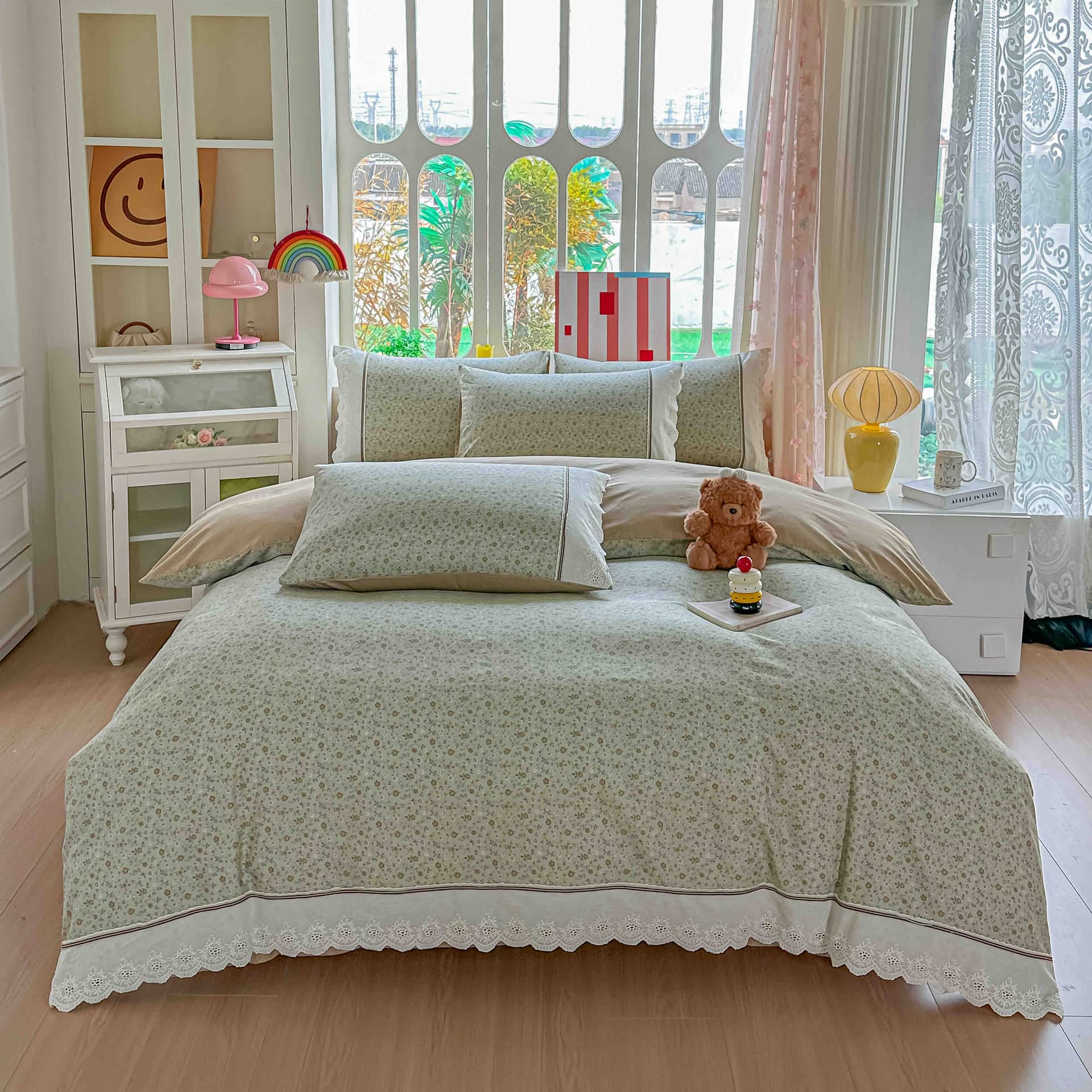 Lenjerie pat dublu, 100% bumbac, elastic, 4 piese, model verde salvie cu flori mici |Jojo Home