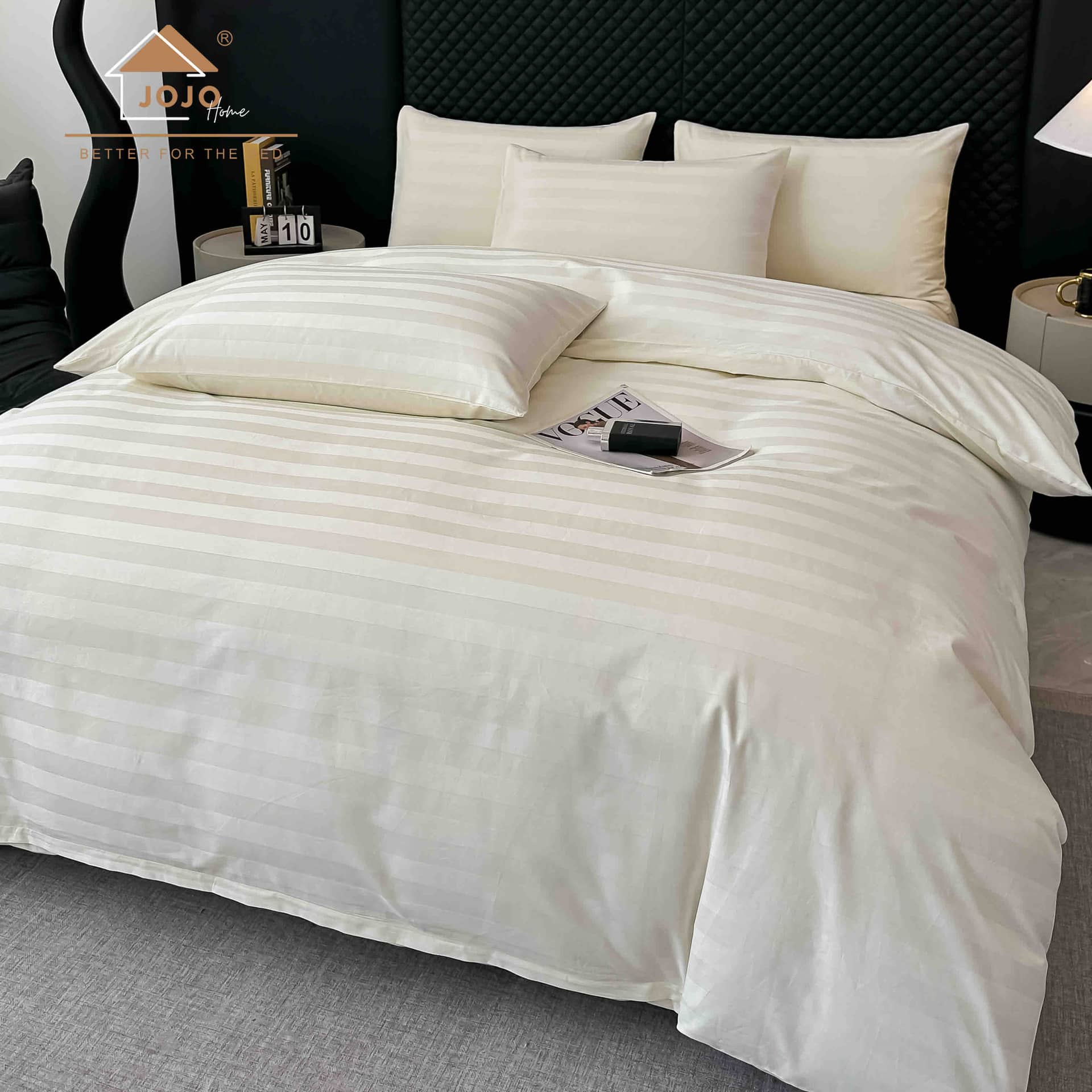 Lenjerie pat dublu, 100% bumbac, Damasc Deluxe, elastic, 6 piese, model crem cu dungi | Jojo Home