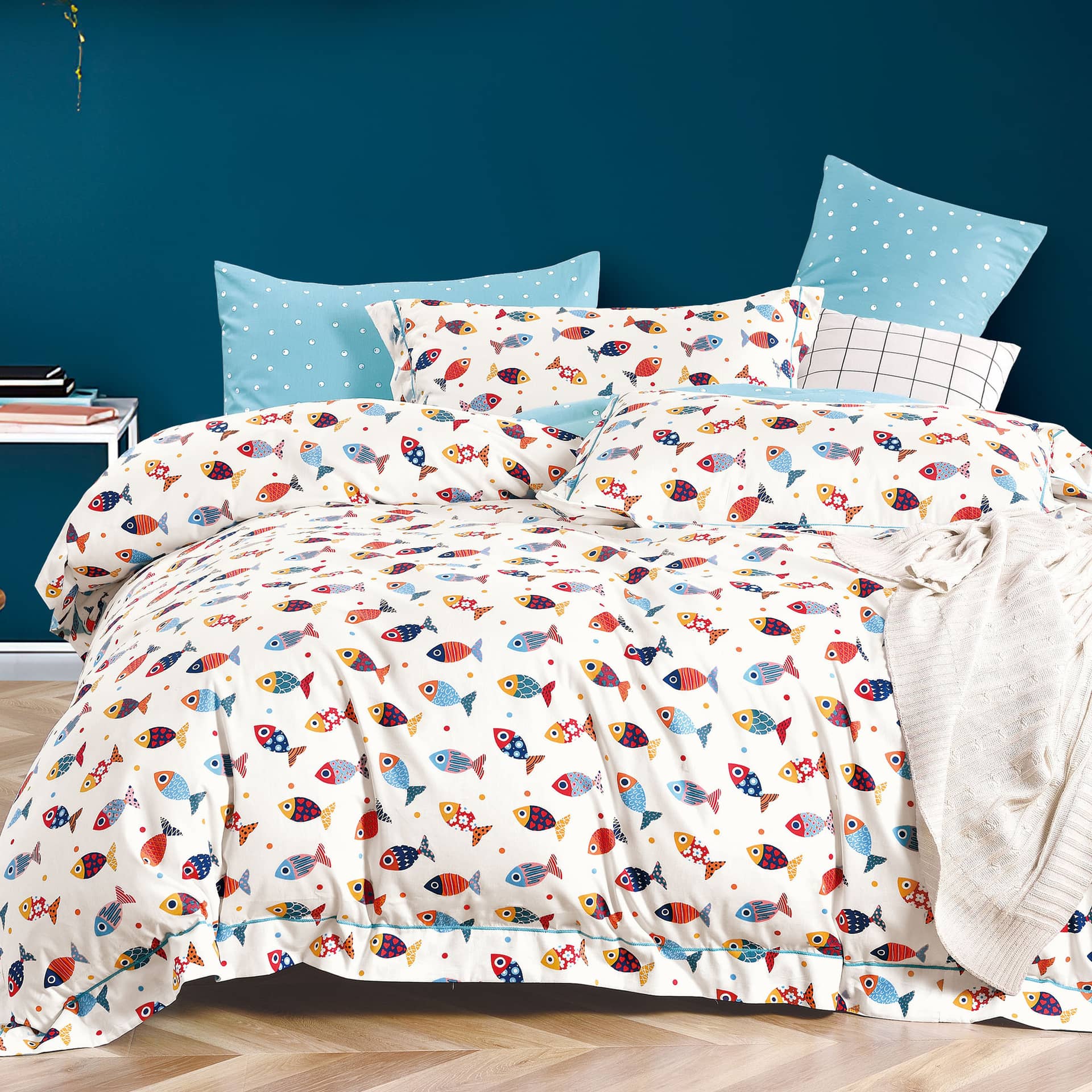Lenjerie de pat single, 100% bumbac natural,  4 piese, model pești multicolori