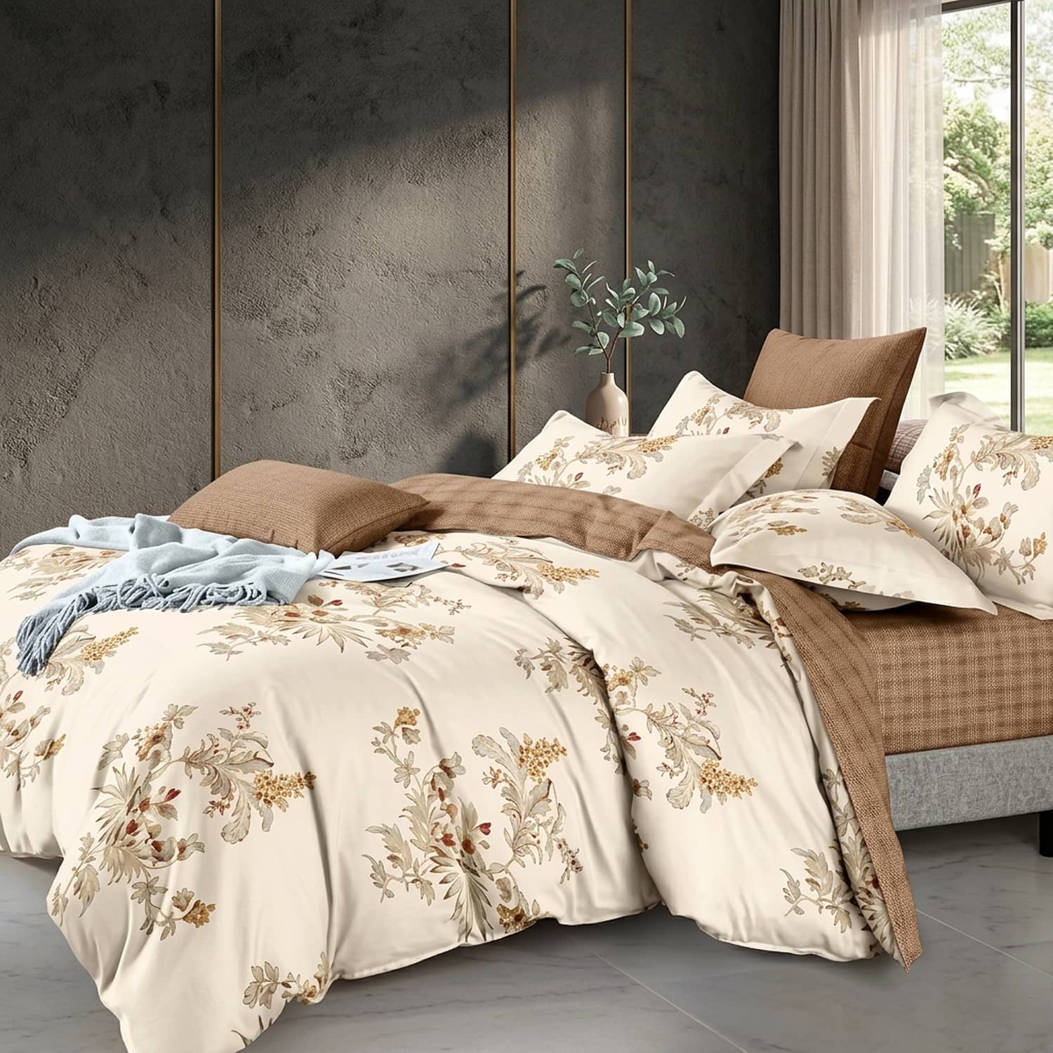 Lenjerie pat dublu, elastic, finet (Microfibra), 4 piese, Casa New Concept, model crem cu flori maronii